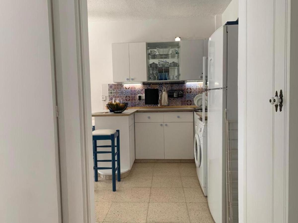 Romy'S Cozy One Bedroom Apt Larnaca Ngoại thất bức ảnh